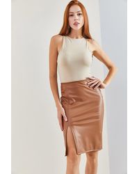 Bianco Lucci - High Waist Faux Leather Midi Skirt With Slit - Lyst