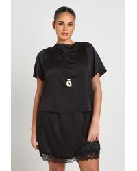 Boohoo - Plus Satin Oversized T-Shirt And Lace Mini Skirt Co-Ord - Lyst