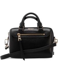 DKNY - Accessoires Bryant Ave Sm Duffle Bag In Zwart Goud - Lyst