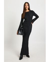 Boohoo - Textured Flare Sleeve Maxi Dress - Lyst