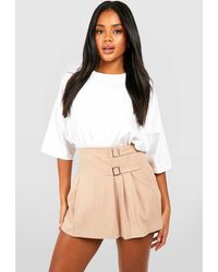 Boohoo - Crepe Pleated Buckle Detail Tennis Skirt - Lyst