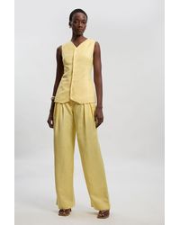 Karen Millen - Viscose Linen Pleat And Pocket Detail Woven Straight Leg Trouser - Lyst