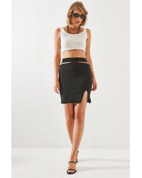 Bianco Lucci - High Waist Crepe Mini Skirt With Slit - Lyst