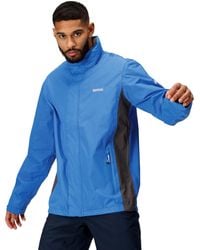 Regatta - Matt Lightweight Waterproof Hooded Outdoor Walking Jacket Coat - Lyst