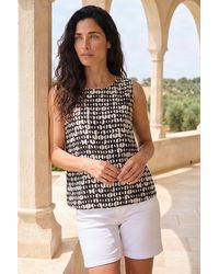 Roman - Classic Geo Sleeveless Shell Top - Lyst
