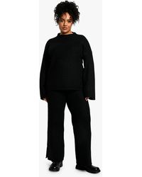 Boohoo - Plus Soft Knit Thick Rib Crew Neck Oversized Jumper And Knitted Trouser Set - Lyst