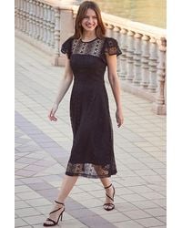 Sosandar - Broderie Lace Flutter Sleeve Fit & Flare Midi Dress - Lyst