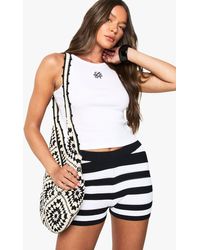 Boohoo - Stripe Crochet Knitted Shorts - Lyst