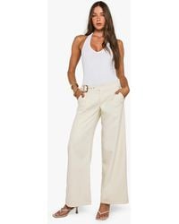 Boohoo - Low Rise Belted Straight Leg Pants - Lyst