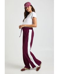 Boohoo - Maternity Side Stripe Wide Leg Trouser - Lyst