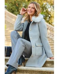 Sosandar - Light Button Detail Coat With Faux Fur Collar - Lyst