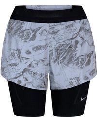 Nike - Swift 2N1 Shrt Ld61 - Lyst
