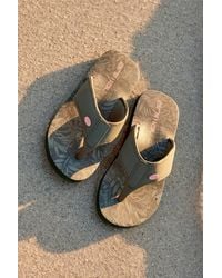 Mountain Warehouse - 'Swish' Flip Flops With Soft Padded Upper Straps Slip-On Beach Sandals - Lyst