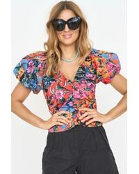 Everyday the Label - Floral Print Puff Sleeve Ruched V Neck Blouse - Lyst