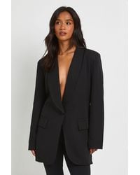 Boohoo - Petite Shoulder Pad Plunge Oversized Blazer - Lyst