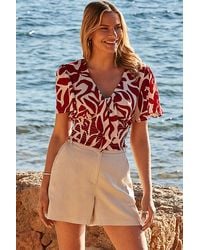 Sosandar - Floral Print Tie Front Crinkle Top - Lyst