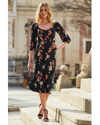 Sosandar - Floral Print Sweetheart Neckline Midi Jersey Dress - Lyst