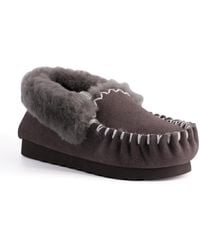 Aus Wooli - Australia Hand Stitched Sheepskin Moccasin - Lyst