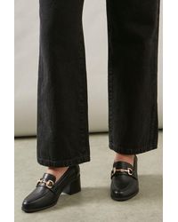 Wallis - Wide Fit Lydia Snaffle Trim Apron Front Medium Heeled Loafers - Lyst