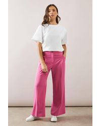 Wallis - Petite Wide Leg Pleat Detail Trouser - Lyst