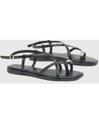 Boohoo - Hardwear Toe Post Strappy Sandals - Lyst