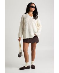 Boohoo - Textured Knit V Neck Oversized Sweater - Lyst