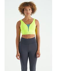 TOMMY LIFE - Color-Blocked Sleeveless Crop Sports Top - Lyst