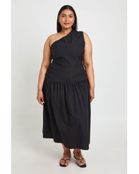 Boohoo - Plus Cotton Poplin One Shoulder Ruched Midaxi Dress - Lyst