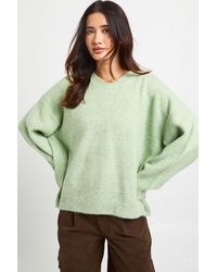 Boohoo - Super Soft V Neck Oversized Jumper - Lyst