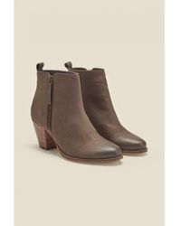 Sosandar - April Taupe Leather Zip Heeled Ankle Boot - Lyst