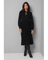 Wallis - Twist Neck Keyhole Pleated Dress - Lyst