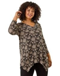 Roman - Curve Floral V-Neck Stretch Top - Lyst