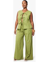 Boohoo - Plus Tie Front Sleeveless Top And Paperbag Trouser Co-Ord - Lyst
