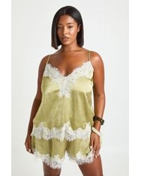 Boohoo - Plus Hammered Satin Lace Trim Cami Top - Lyst