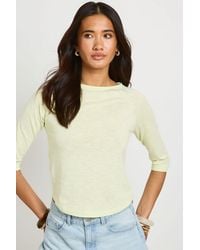 Boohoo - Slub 3/4 Sleeve Curved Hem Top - Lyst
