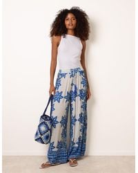 Blue Vanilla - Paisley Floral Wide Leg Printed Trousers - Lyst