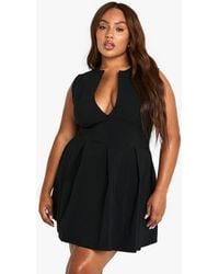 Boohoo - Plus Corset Detail Plunge Pleated Hem Dress - Lyst