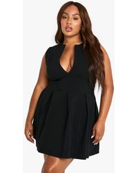 Boohoo - Plus Corset Detail Plunge Pleated Hem Dress - Lyst