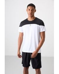 TOMMY LIFE - Colour-Blocked Crew Neck T-Shirt - Lyst