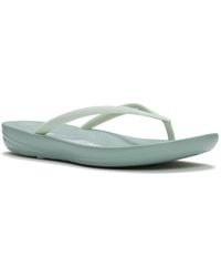 Fitflop - X Pantone Iqushion Iceberg Flip Flops - Lyst