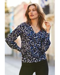Sosandar - Print V Neck Blouson Sleeve Top Viscose - Lyst