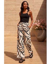 Roman - Mono Floral Palm Print Wide Leg Trouser - Lyst