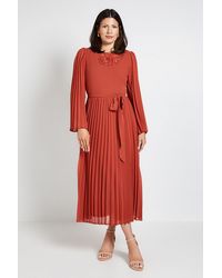 Wallis - Pleated Floral Trim Midi Dress - Lyst