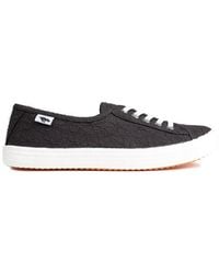 Rocket Dog - Damespumps Chow Chow Elsie Eyelet In Zwart - Lyst