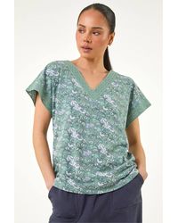 Roman - Petite Lace Trim V-Neck Top - Lyst