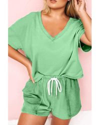 Azura Exchange - Minzgrünes Plus-Size V-Ausschnitt T-Shirt Mit Aufgesetzter Tasche Und Shorts Mit Kordelzug Set - Lyst