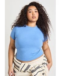 Boohoo - Plus Basic Short Sleeve Longline Fitted Top - Lyst