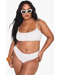 Boohoo - Plus Ditsy Floral Triangle Bikini Top - Lyst