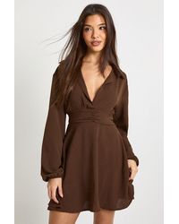 Boohoo - Hammered Ruched Waist Shirt Dress - Lyst