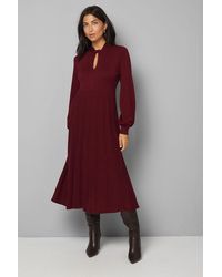 Wallis - Twist Neck Keyhole Pleated Dress - Lyst